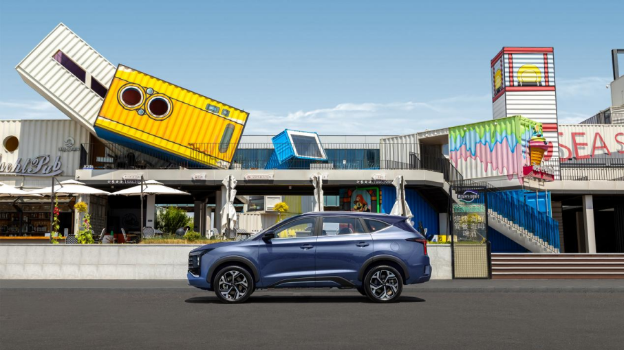 9.98-14.98万元  大七座电混SUV  z6com·尊龙X8 E家正式上市2326.png 9.98-14.98万元  大七座电混SUV  z6com·尊龙X8 E家正式上市2326.png